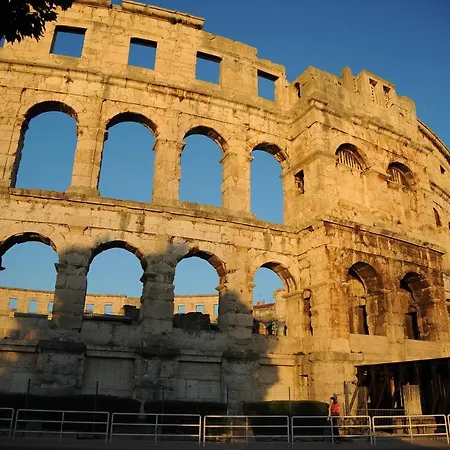 Appartement Mirjana Pula